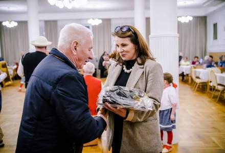 Uczestnicy Świątecznego Spotkania dla Seniorów w Koniakowie fot. M.Kuźma