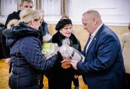 Uczestnicy Świątecznego Spotkania dla Seniorów w Koniakowie fot. M.Kuźma