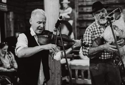 Potańcówka „U Ujca” fot. Jakub Matuszny