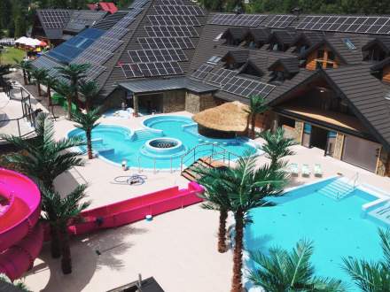 Baseny zewnętrzne w Kompleksie Zagroń