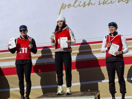 MMP 10 km dowolny Zuzanna (2) Kamila (3)